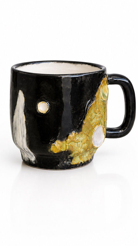 Terra Oscura — Handmade Ceramic Mugs